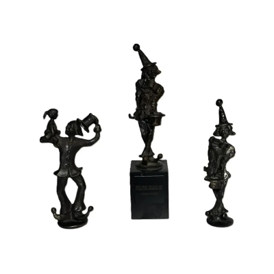 Corry Ammerlaan’s Bronze Clowns