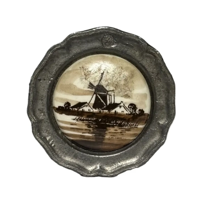Miniature Decorative Plate With Tin Edges