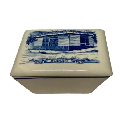 Vintage Delft Blue Holland Hand Painted Trinket Box