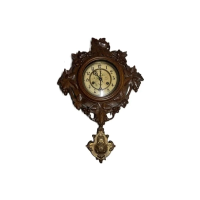 Wall Clock With Acanthus Leaf Motifs