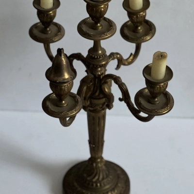 9B301E97-66BB-409C-AE07-5153F0AF540D