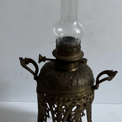 C4D229F1-369C-412A-A85F-49FF199F476F